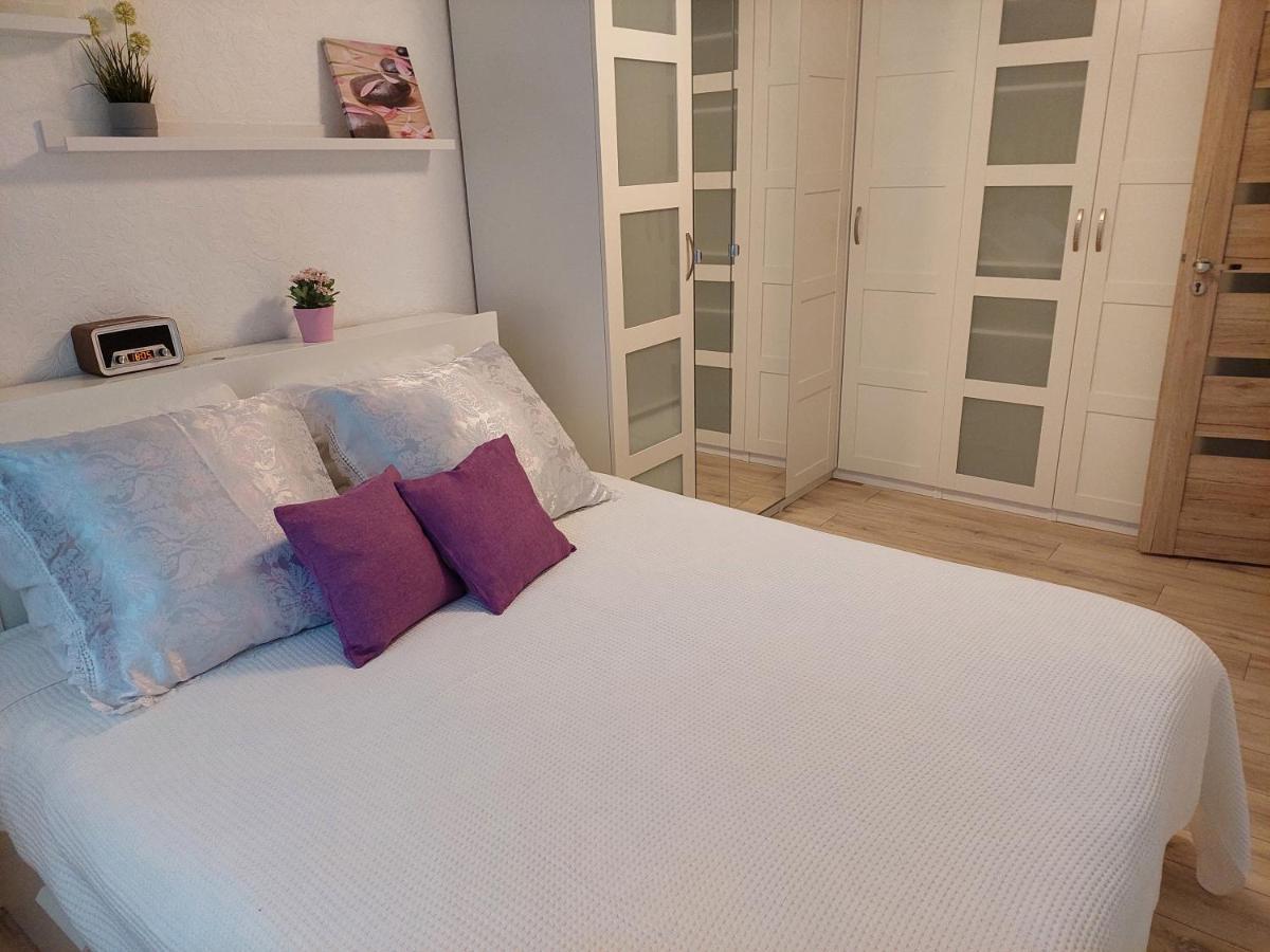Marijampoles Jaukus Apartamentai Exteriör bild